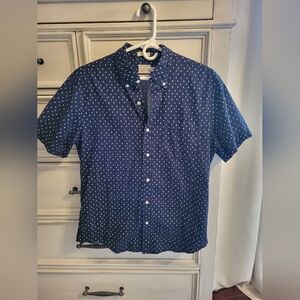 J. Crew Blue With White Sailboats Casual Button Down Shirt SLIM FIT